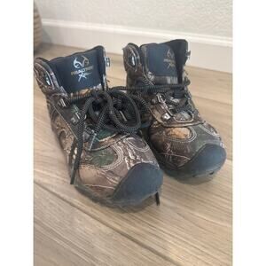 Real Tree Camo Print Hiking Boot Boys Mid Rise Size 3